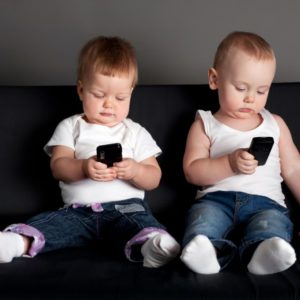 BAMBINI E SMARTPHONE